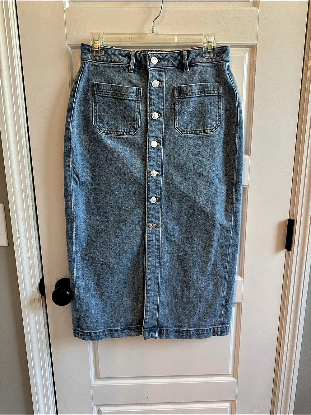 Ann Taylor Factory Midi Denim Button-Front Skirt in Blue Size 2 Like New